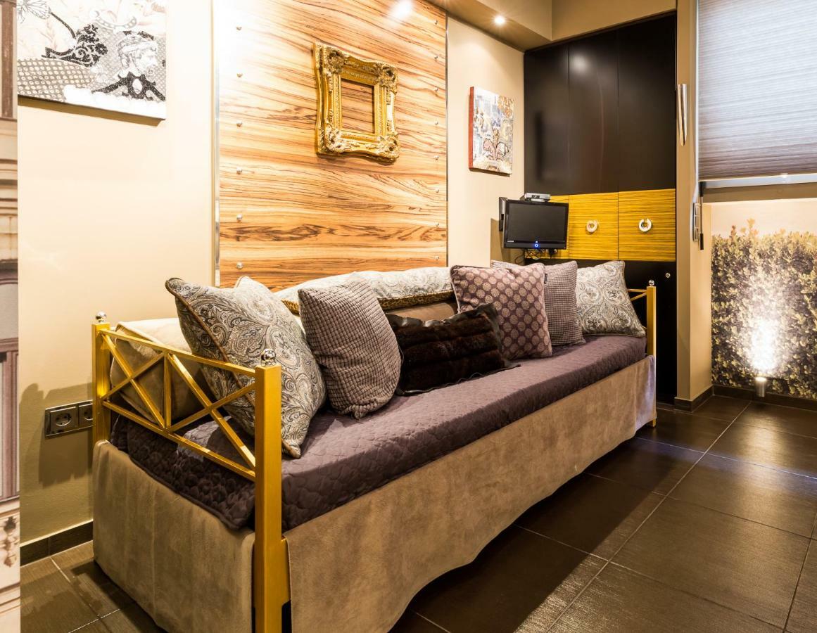Outstanding Studio In Kolonaki Near The Metro Atenas Exterior foto